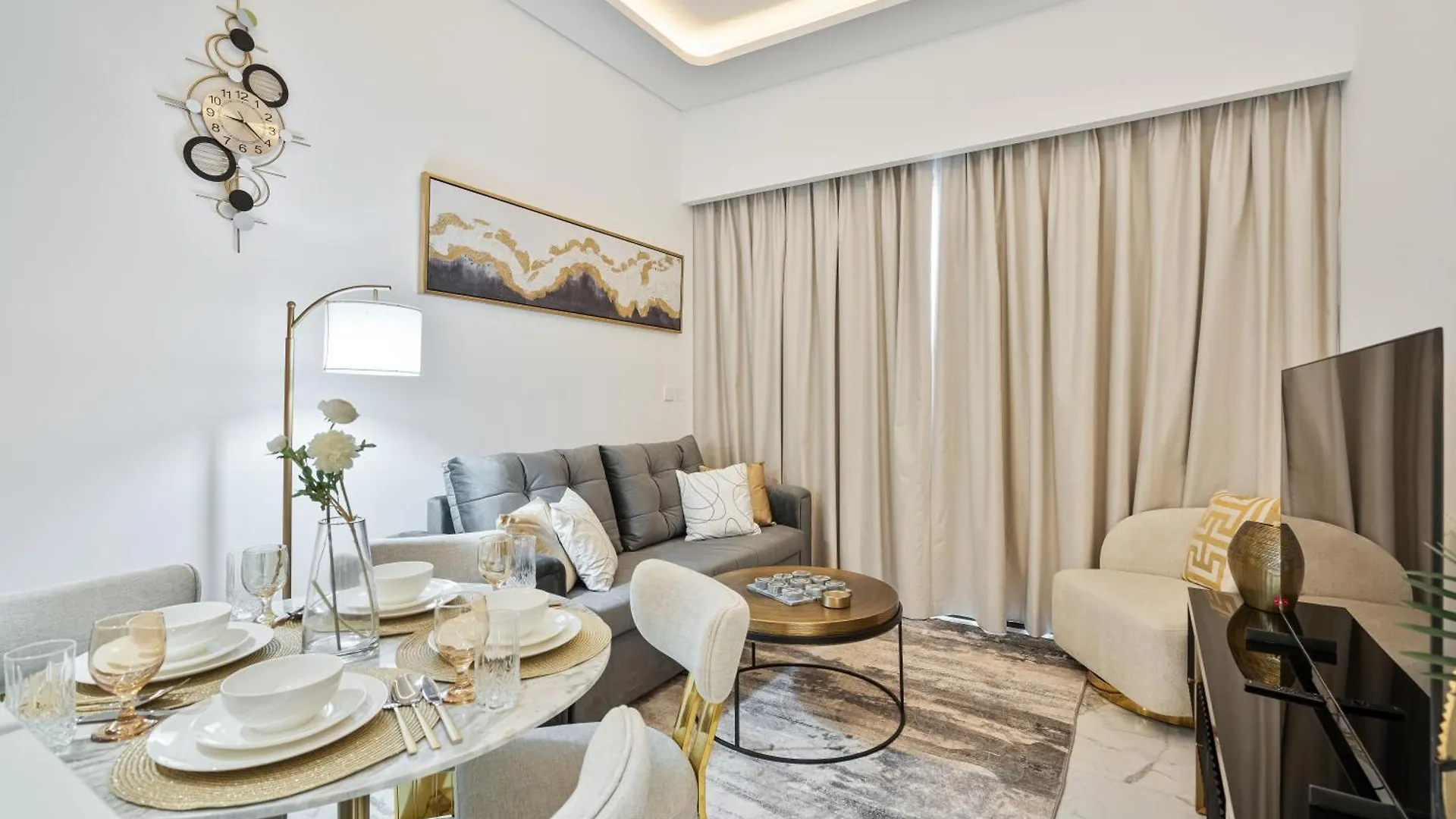 Apartment Heaven Crest Vacation Homes - One Bedroom City View Balcony In Azizi Riviera Dubai