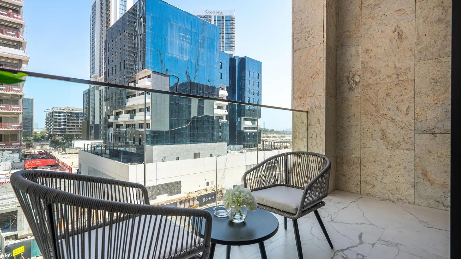 Heaven Crest Vacation Homes - One Bedroom City View Balcony In Azizi Riviera Dubaï 0*,  Émirats arabes unis